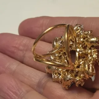 Sujeta pañuelos o fulares nuevo