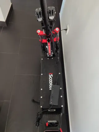 Monopatín Eléctrico IX8