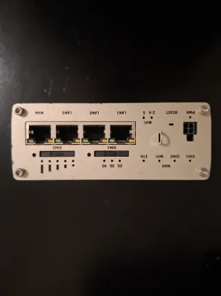 Router Industrial Teltonika RUTX11