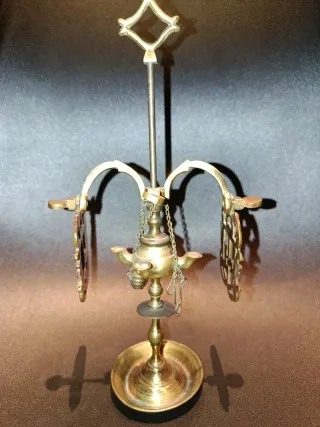 Lámpara aceite ANTIGUA  LATÓN