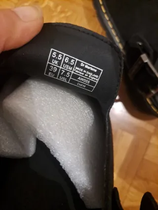 Zuecos Dr. Martens Talla 39 Negro