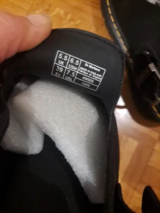 Zuecos Dr. Martens Talla 39 Negro