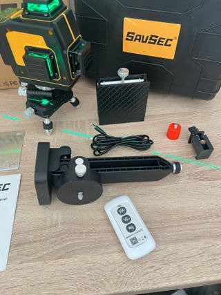 Nivel láser autonivelante Savsec SV-Y03Cg