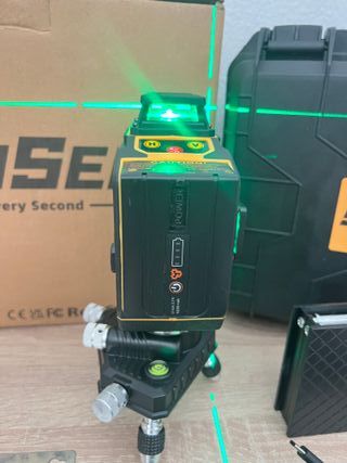 Nivel láser autonivelante Savsec SV-Y03Cg