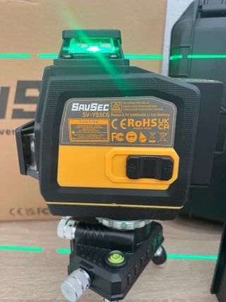 Nivel láser autonivelante Savsec SV-Y03Cg