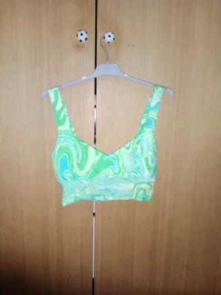 Conjunto Top y Falda Stradivarius