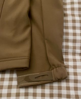 Chaqueta Militar Softshell con Parches