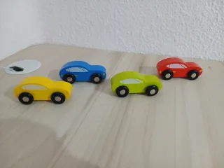Coches de madera