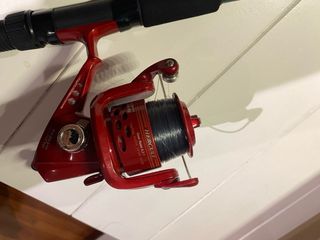 Carrete de pesca Mercury + Accesorios