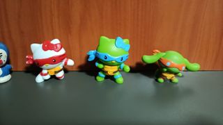 Lote 7 figuras coleccionables