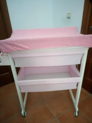 Cambiador bebé bañera rosa