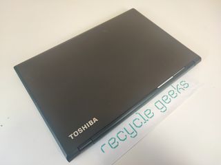 Toshiba R50-B-119 Core i5 4GB RAM 240GB SSD