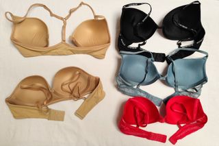 Lote 5 Sujetadores WOMAN ́S y CALVIN KLEIN  85B