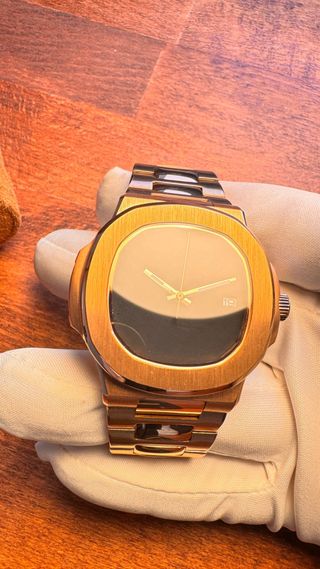 Reloj Seiko Dorado y Negro