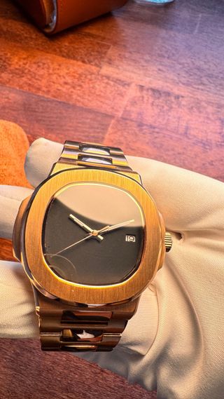 Reloj Seiko Dorado y Negro