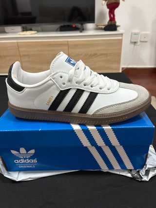 Adidas Samba Blancas y Negras