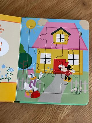 libro puzzle Mickey