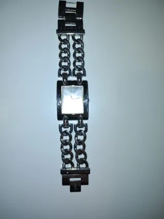 Reloj Guess Mujer Plateado