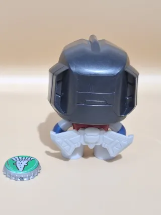 2 Funkos Robots Transformers