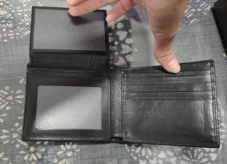 Portafoglio nero da uomo