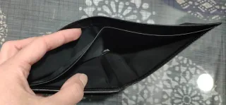 Portafoglio nero da uomo