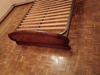 Cama clásica 135cm madera y metal