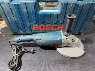 Amoladora Bosch GWS 22-230 JH