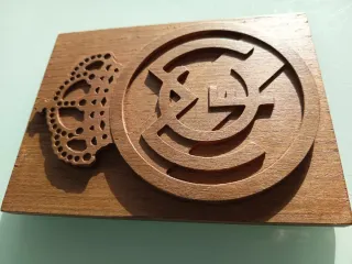Stemma del Real Madrid in legno massello