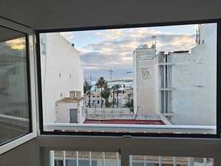 Piso en alquiler en Centro en Torrevieja