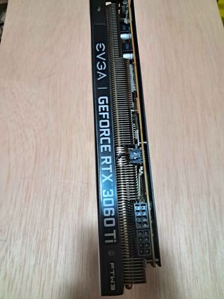 Scheda grafica EVGA RTX 3060 Ti FTW3 ULTRA