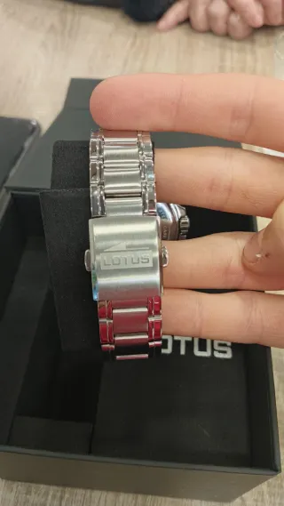 Reloj Lotus de Negocios Hombre Negro y Plateado