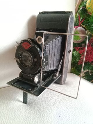 Cámara Agfa Vintage con Funda de Cuero