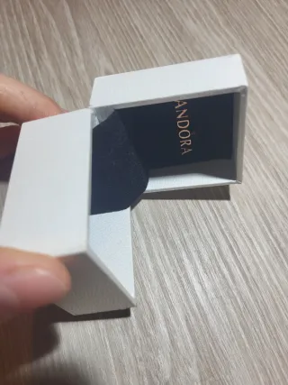 Caja Pandora Blanca Pequeña