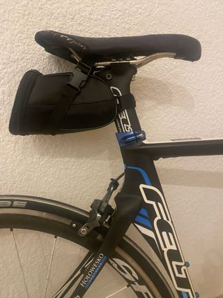 Bicicleta Felt Garmin Carbono