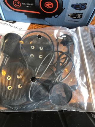 Auricular Bluetooth para Capacete com Luzes