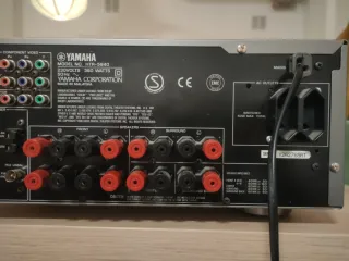 Amplificador Yamaha HTR-5840 Plata 360W