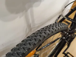 Bicicleta BTWIN Decathlon Negra