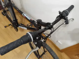 Bicicleta BTWIN Decathlon Negra