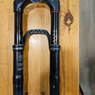 RockShox Reba RL Solo Air 120mm Horquilla