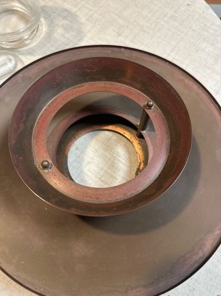 Lámpara marinera de metal y cristal