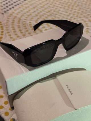 Occhiali da sole Prada 17WS