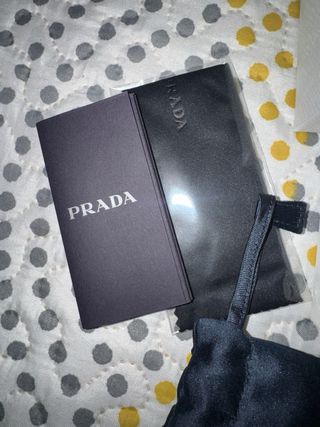 Occhiali da sole Prada 17WS