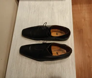 Zapatos de vestir cuero negro