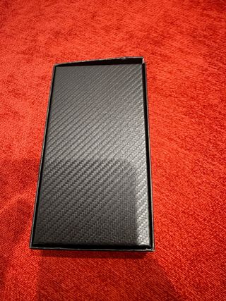 Marco Aluminio Dorado iPhone 16 Pro Max