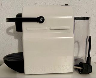 Cafetera Nespresso Blanca