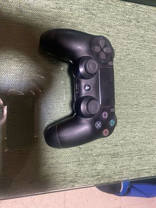 Consola PlayStation 4 Negra