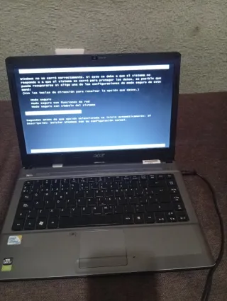 Portátil Acer Aspire 4810T