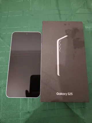 Samsung Galaxy S25 256GB Iceblue