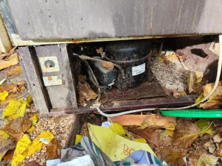 Vitrina expositora cristal y metal