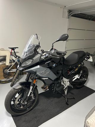 bmw F900XR